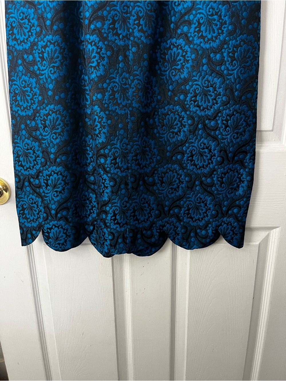 Vintage Damask Midi Skirt with Scalloped Hem - Picture 4 of 9
